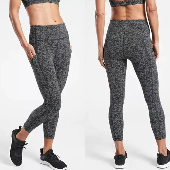 Athleta Ultimate Stash Pocket Textured 7/8 Tight - 29293 - Picture 1 of 16